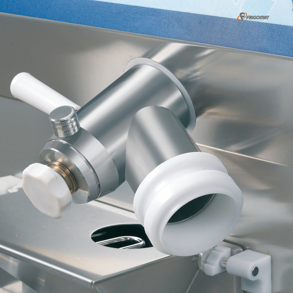 frigomat_kombieismaschinen_twin+twinchef_wasserhan2 Ansicht Wasserhan der Frigomat Kombieismaschine Twin/Twinchef